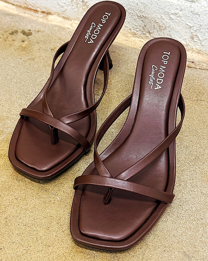 Sela Brown Kitten Heel