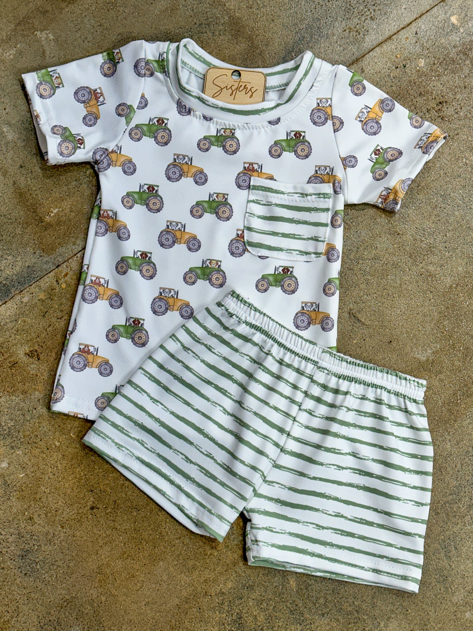Howard Tractors & Puppies Set