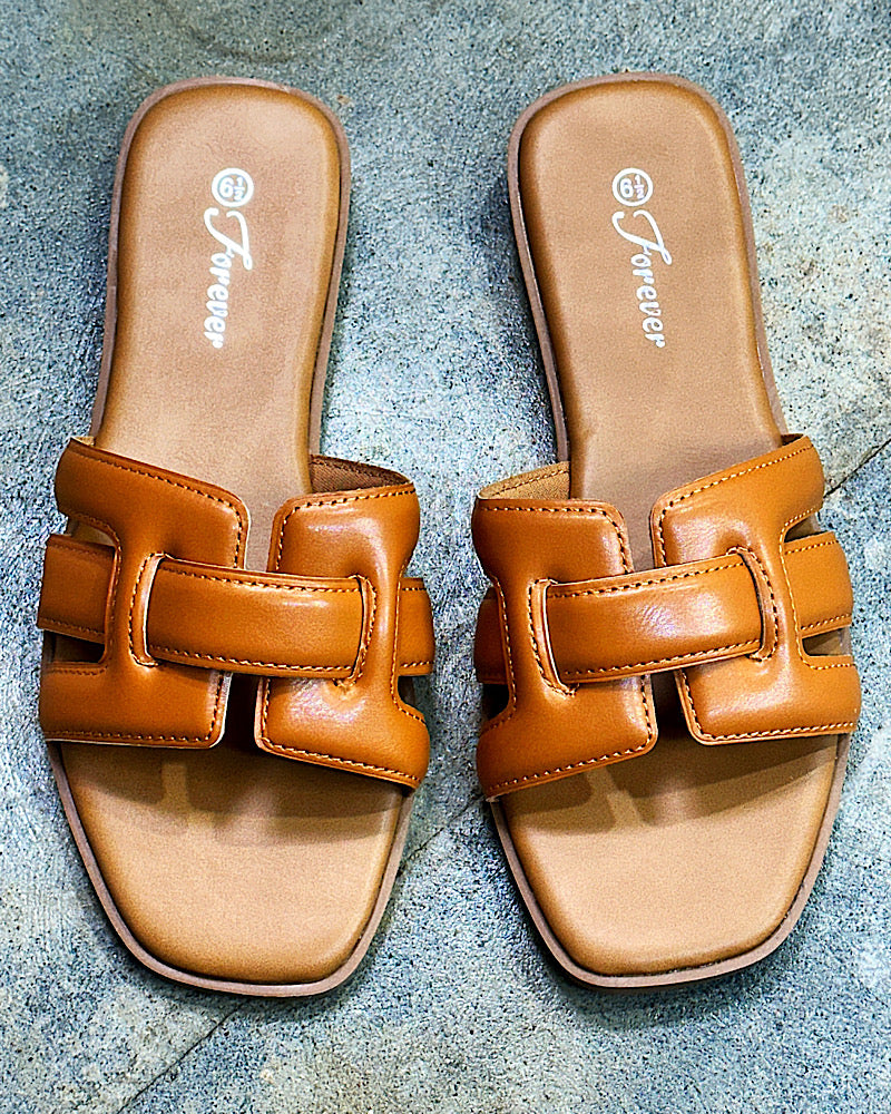 Camryn Tan Classic Slide