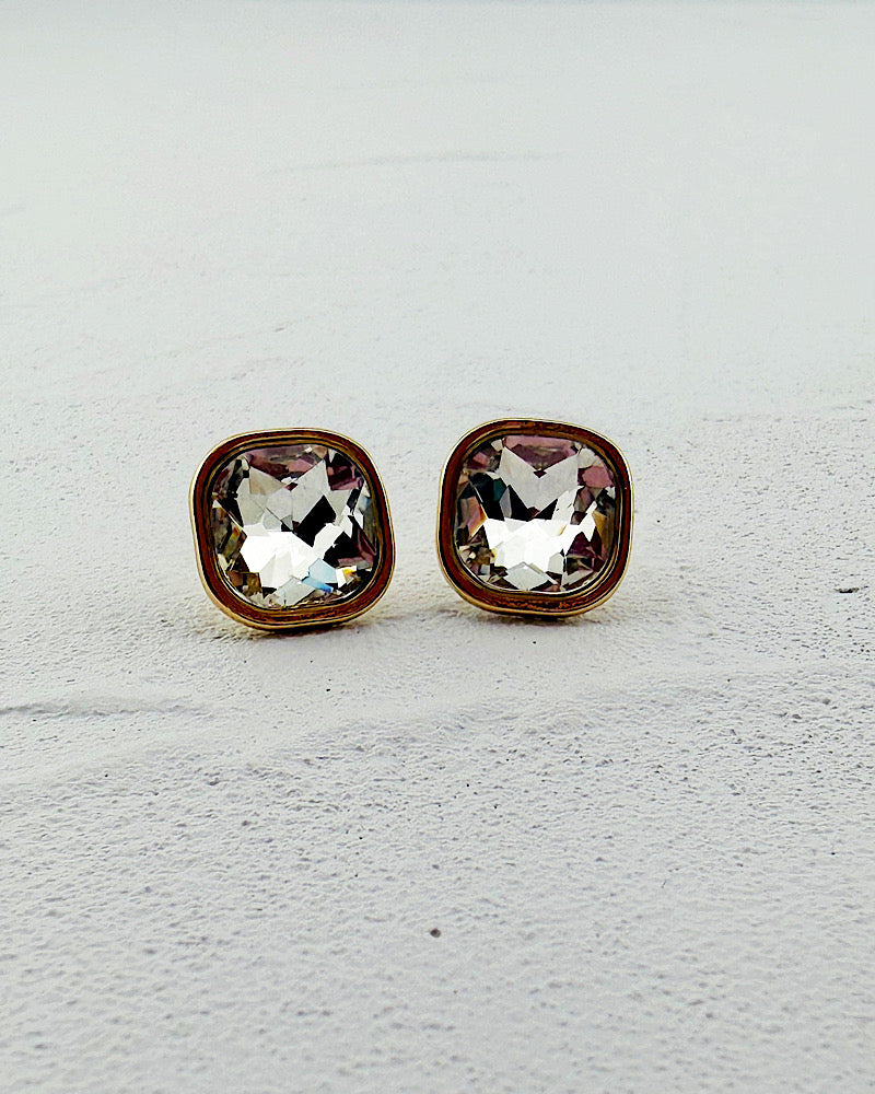 Glow Getter Studs