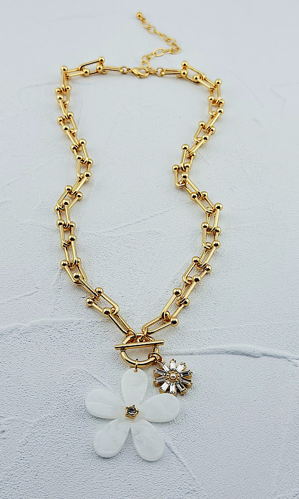 Petal Party White Necklace