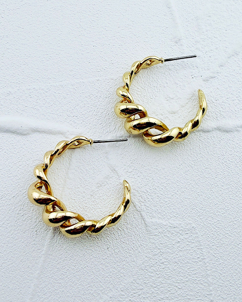 Golden Twirl Hoops