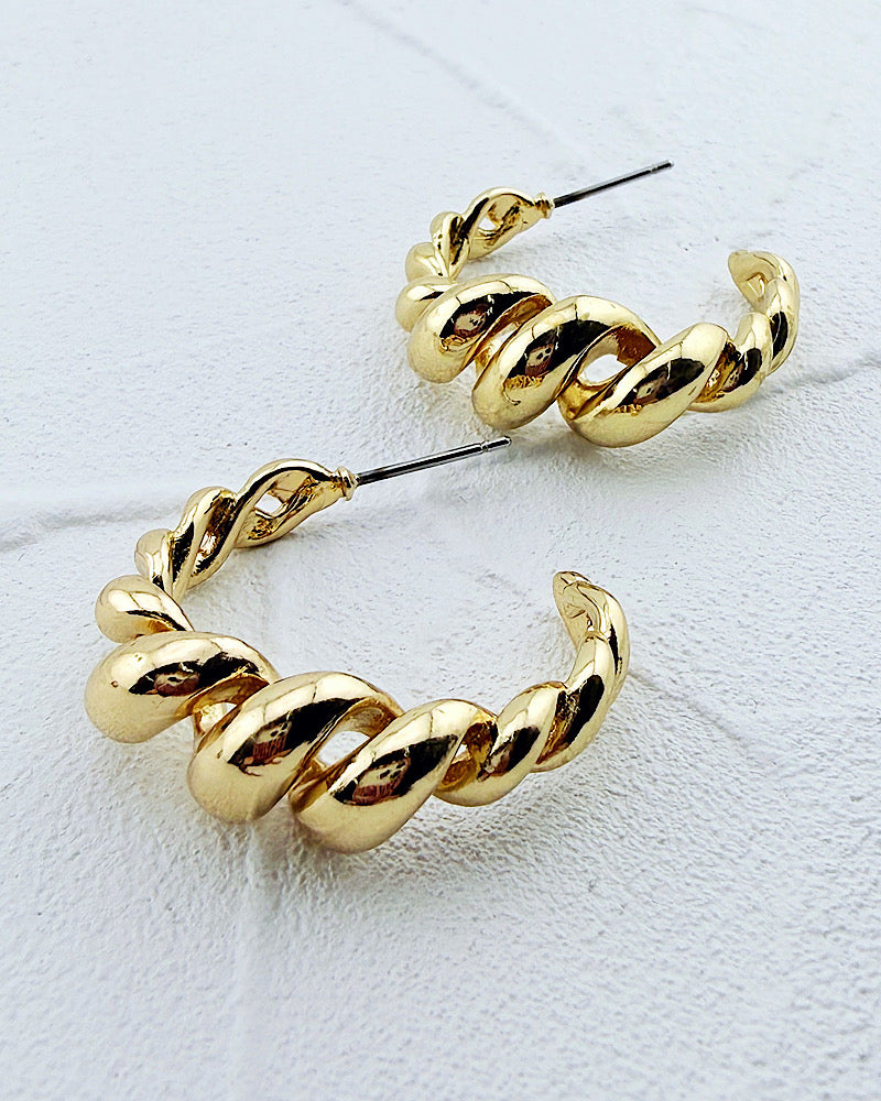 Golden Twirl Hoops