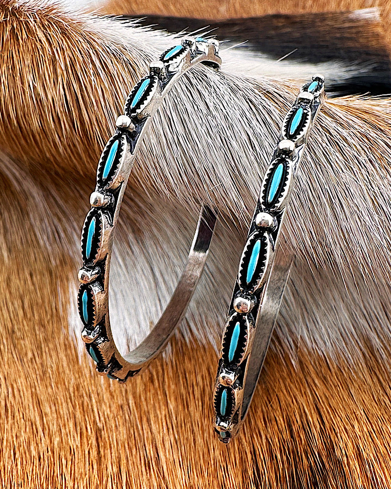 Rivera Medium Hoops