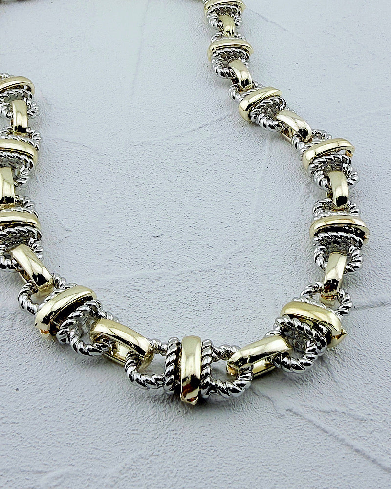 Chain Reaction Necklace