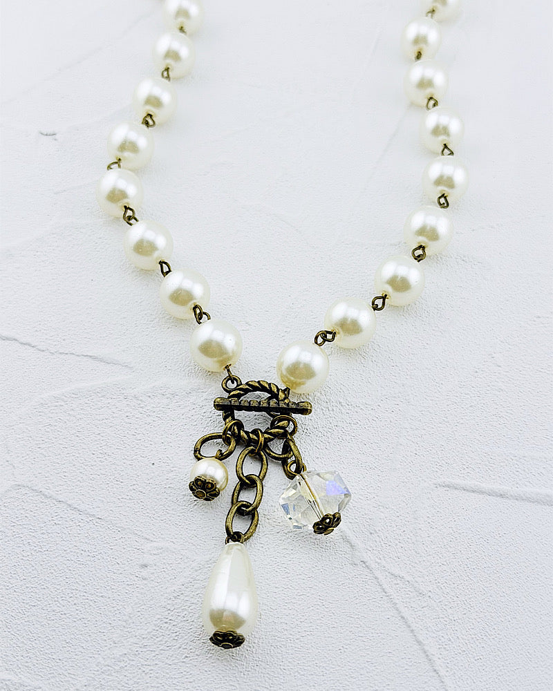 Juliet Pearl Necklace