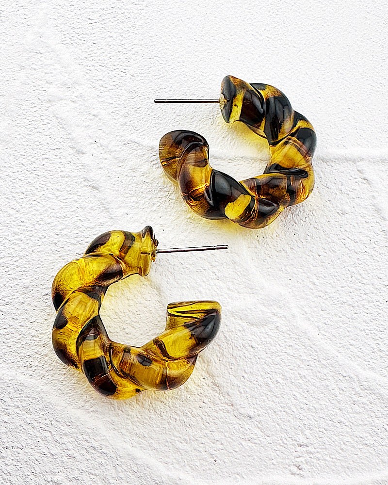 Tatum Twisted Tortoise Hoops