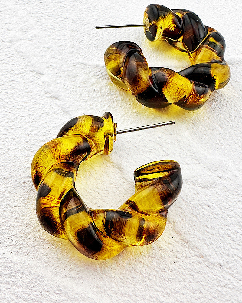 Tatum Twisted Tortoise Hoops