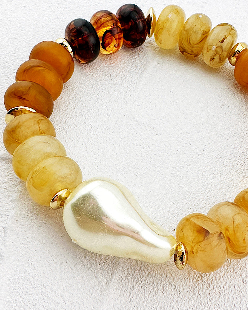 Tiana Tortoise & Pearl Bracelet