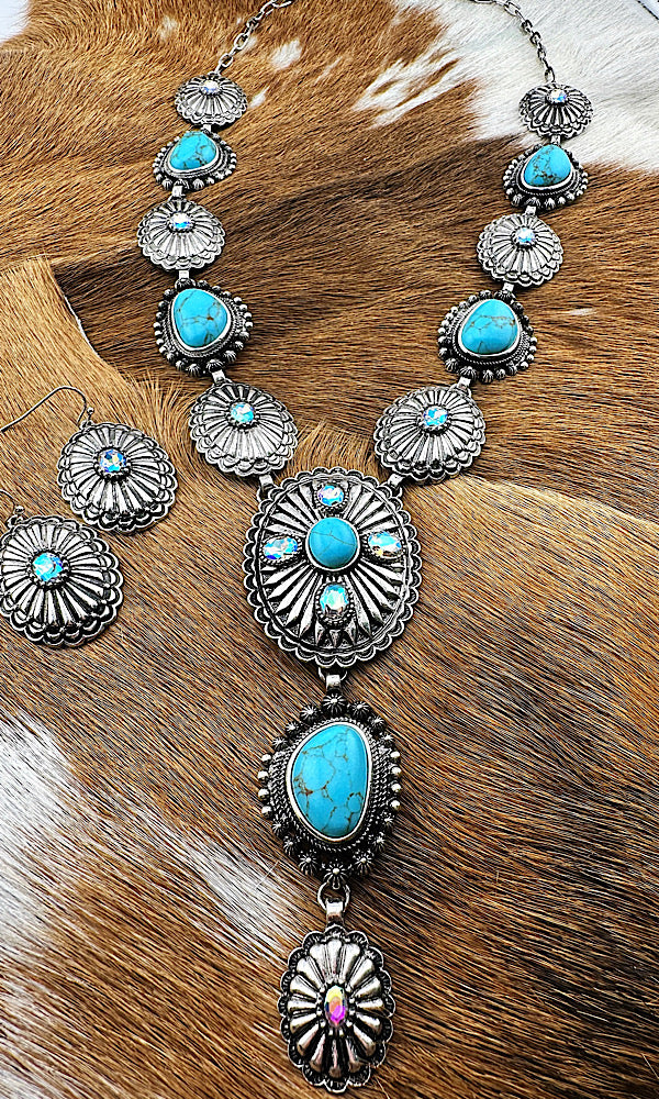 Billie Concho Necklace Set