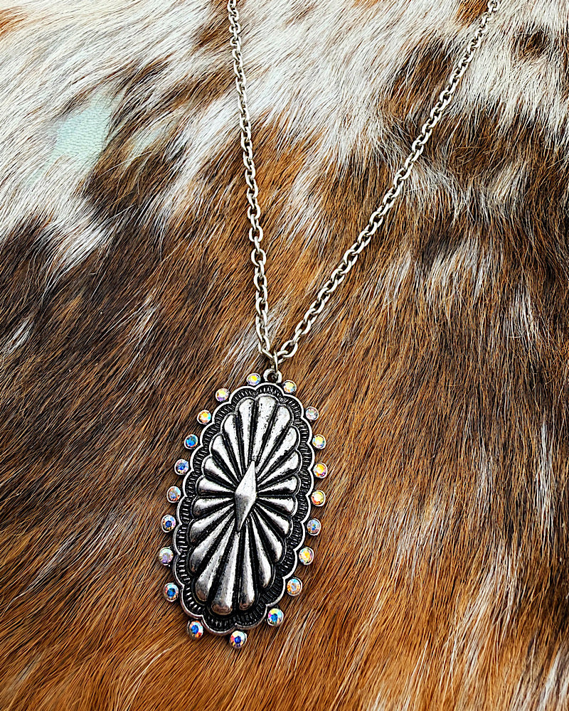 Annie Concho Necklace