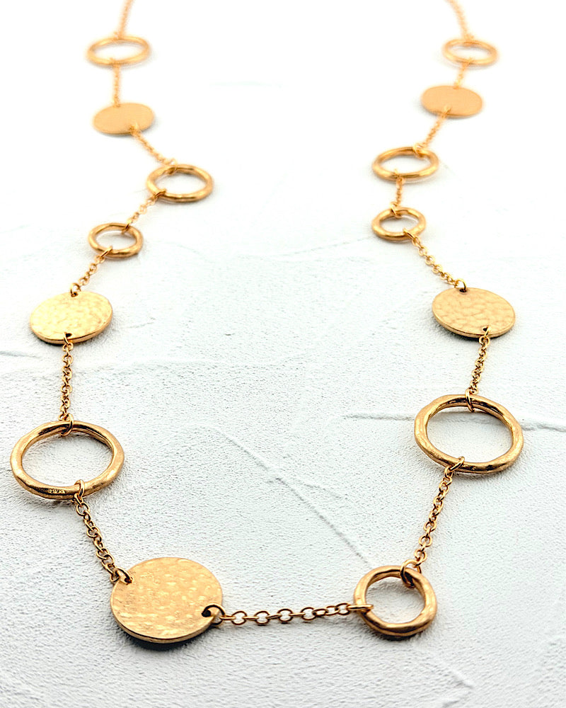 Runaway Chain Necklace