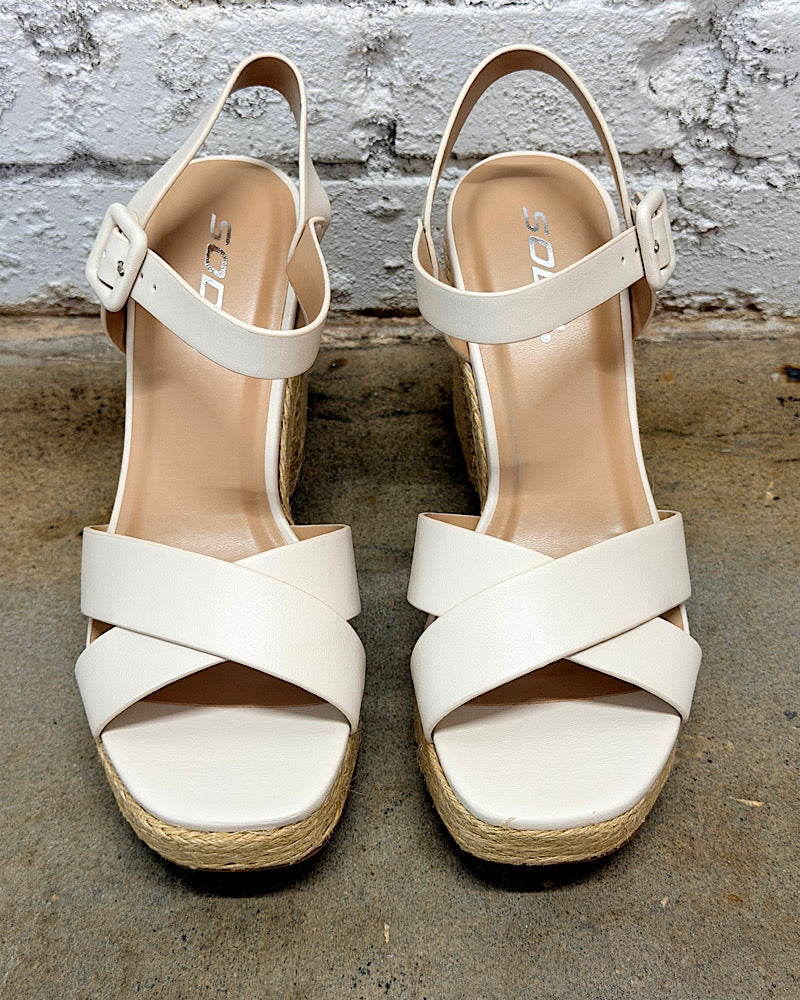 Hamptons Harbor Heels