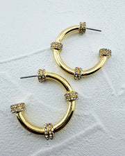 Simone Hoops