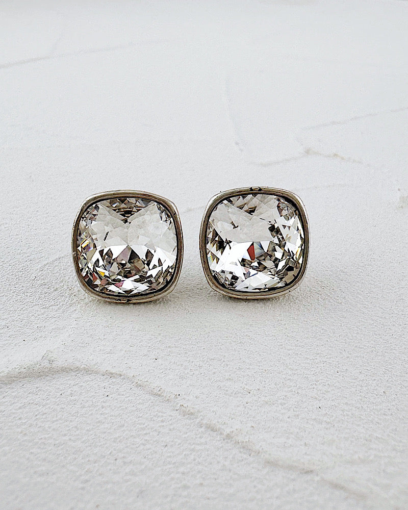 Kamille Silver/Clear Studs