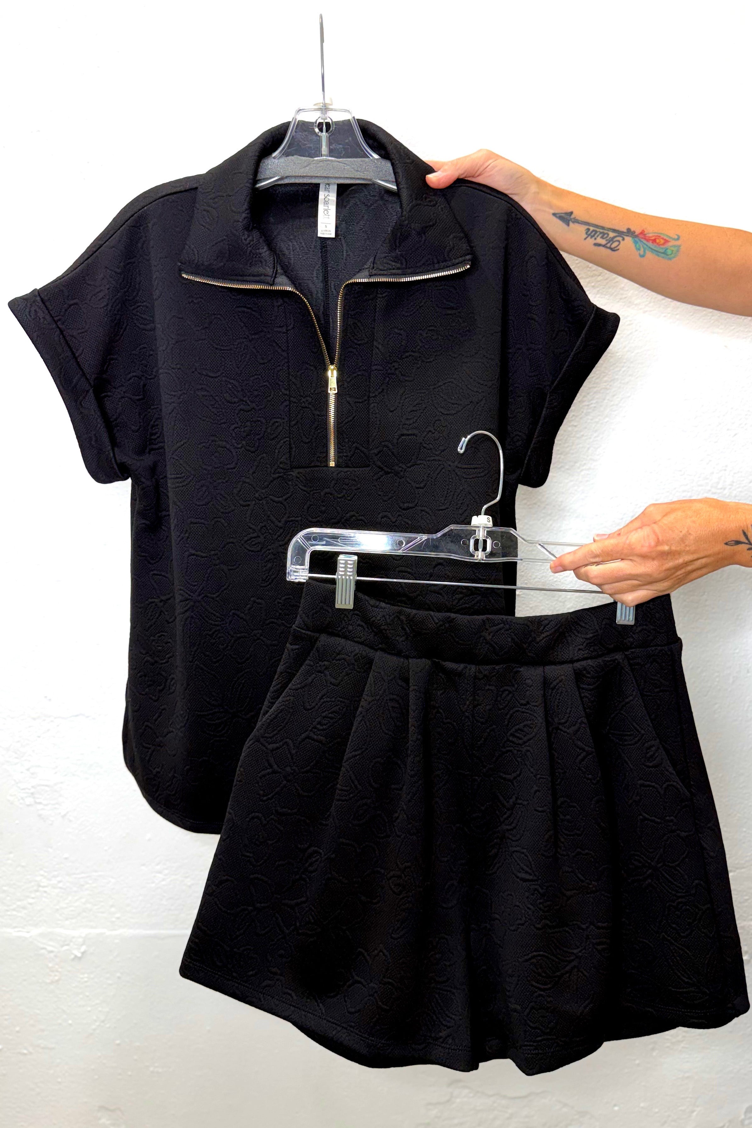 First Class Lady Black Short Set