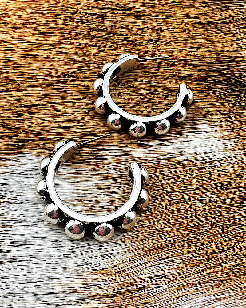Stevie Medium Hoops