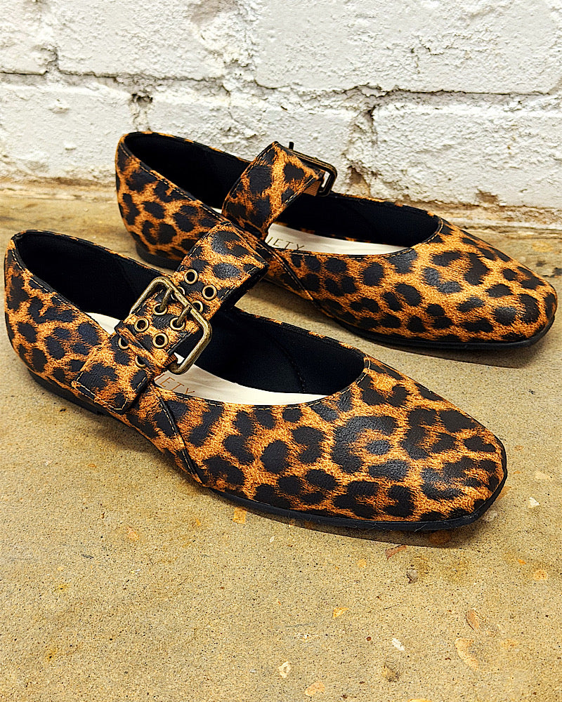 Sammi Leopard Flats