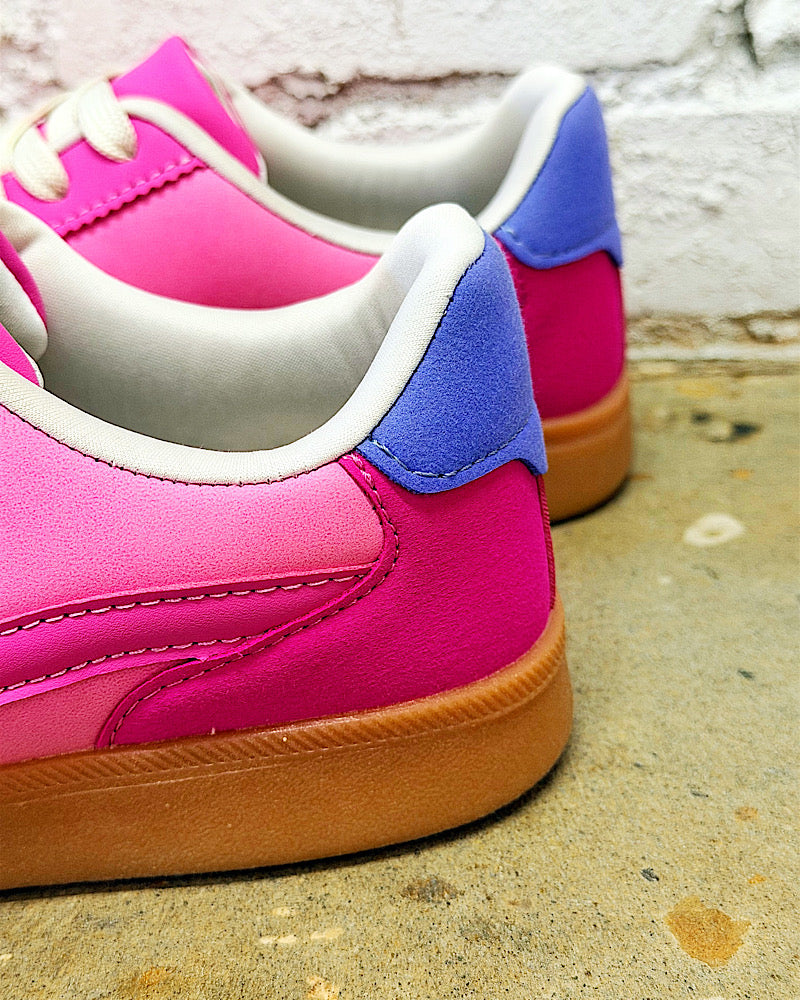 Perry Sneakers