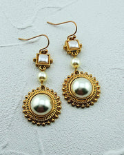 The Perfect Pearl Earrings