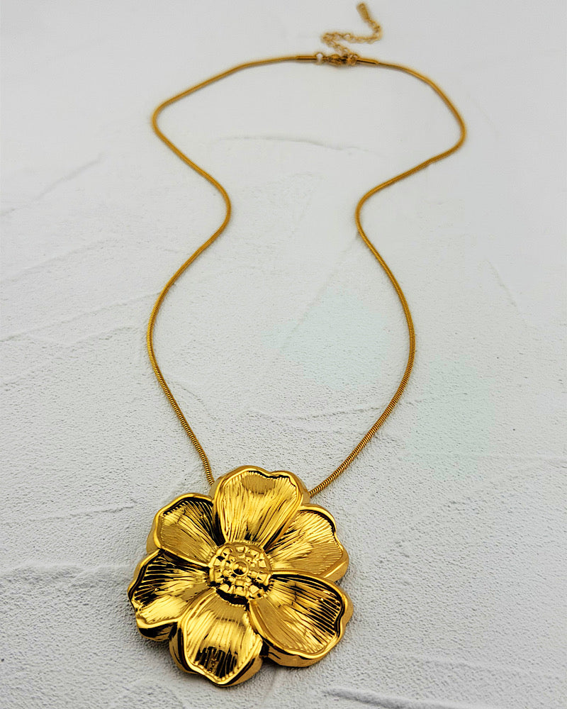 Floral Frenzy Necklace