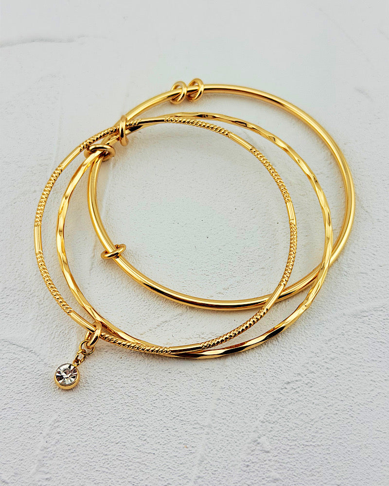 Kissed In Gold Bangle Set
