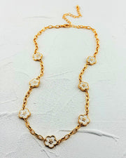 Pretty Petals Necklace