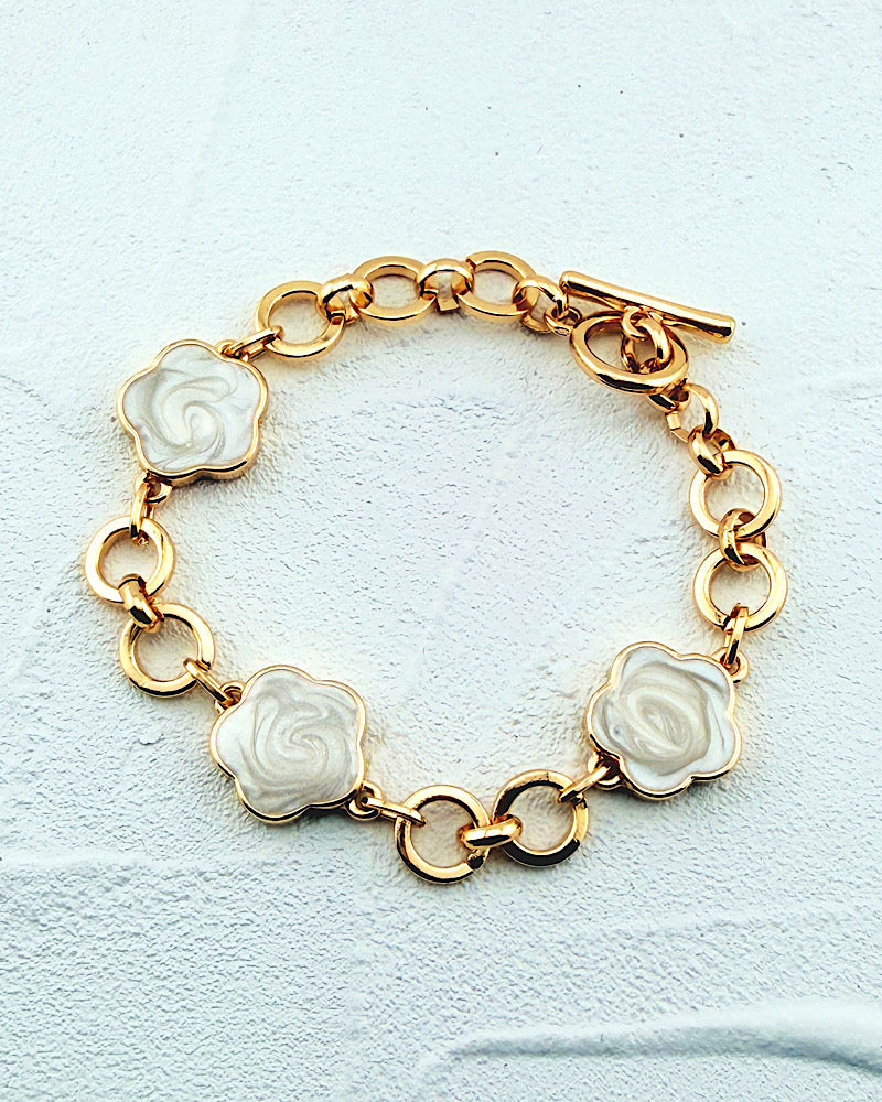 Pretty Petals Bracelet