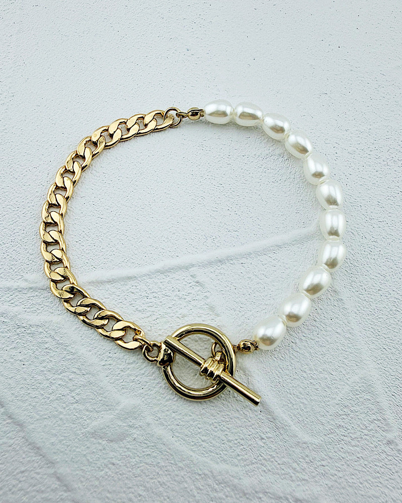 Abigail Pearl Bracelet