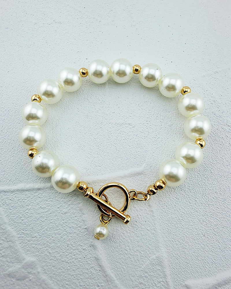 Cecilia Pearl Bracelet