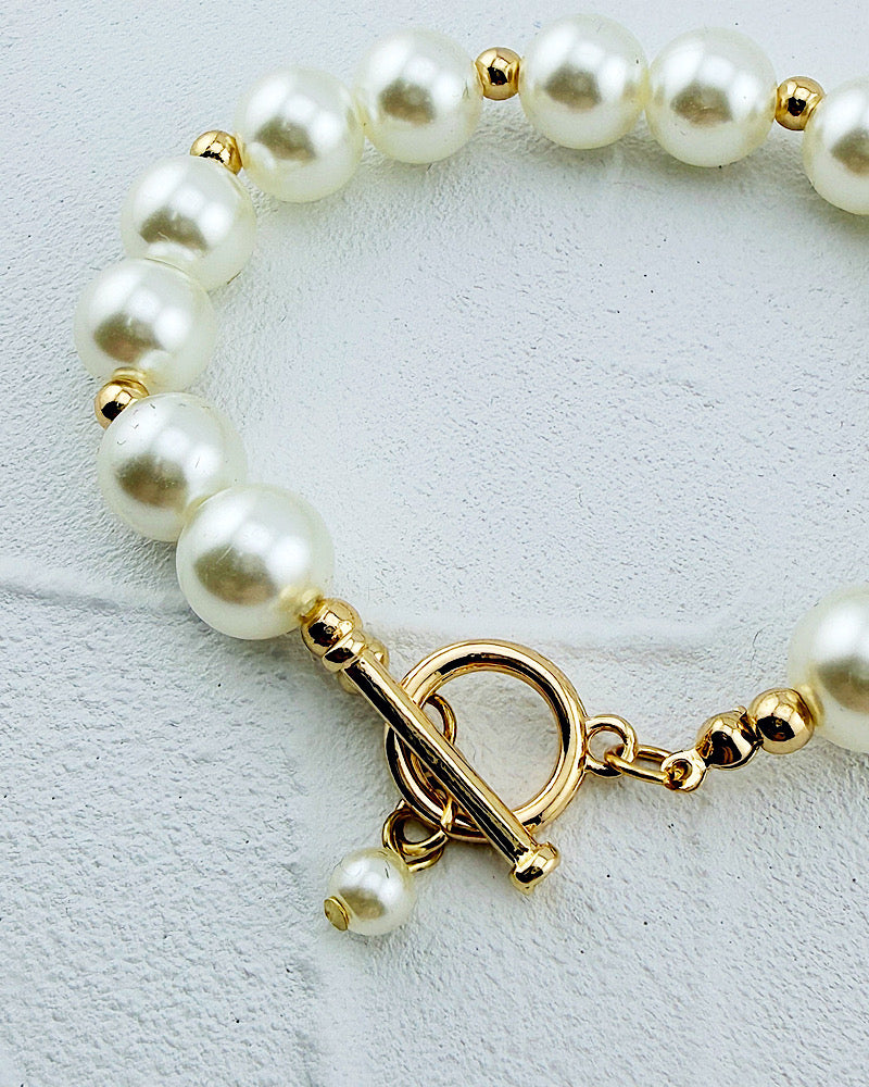 Cecilia Pearl Bracelet