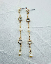 Erin Pearl Earrings