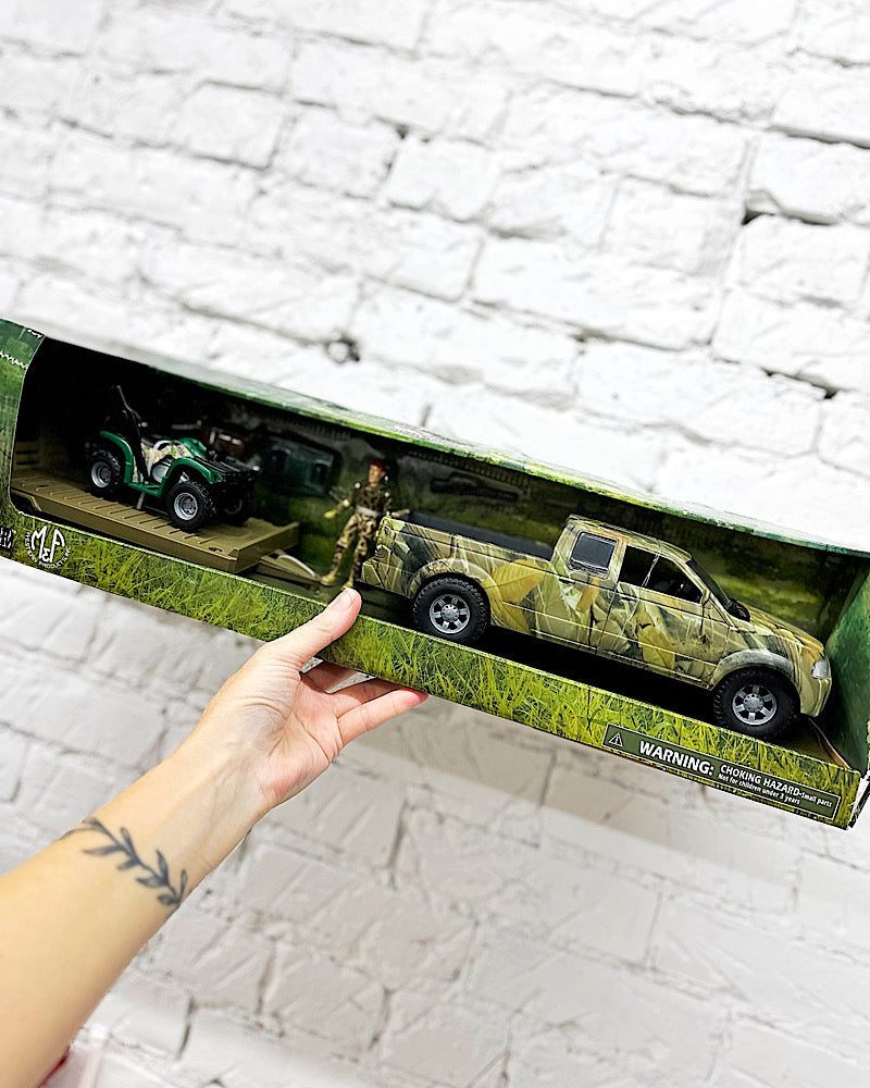Bigtime Hunter Camo Truck & Play Set