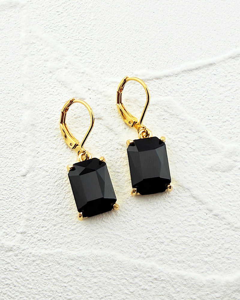 Mini Brittany Black Earrings