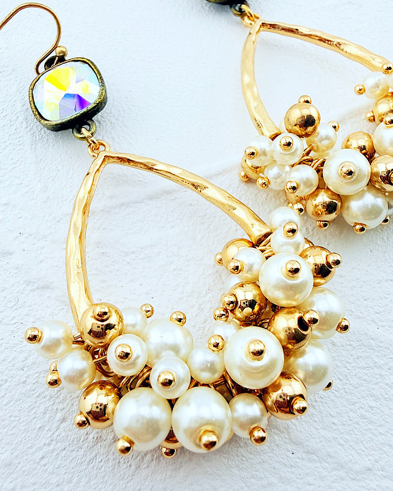 Esme Pearl Teardrops