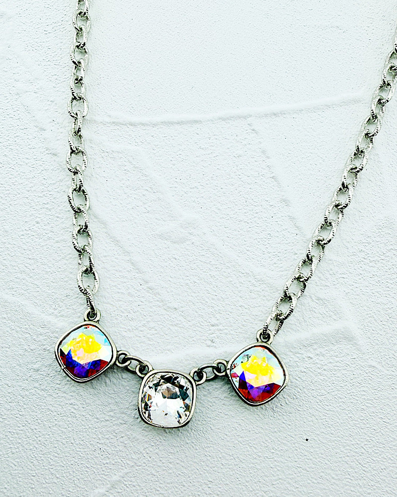 Kamille Trio Necklace