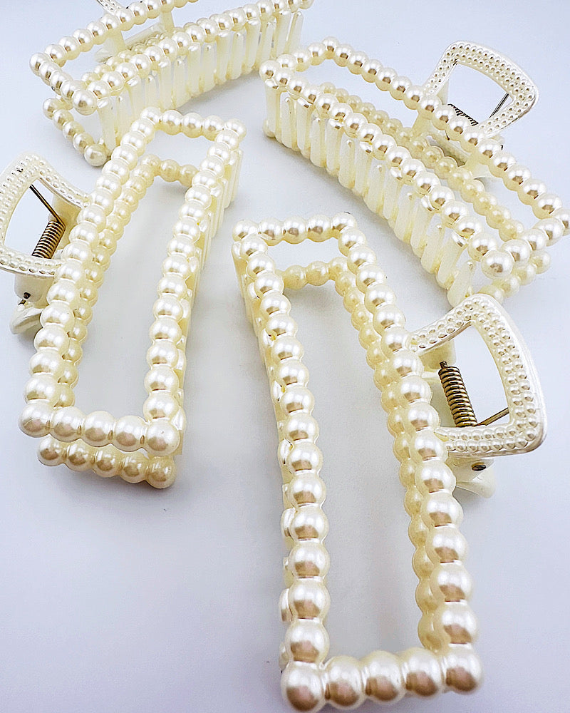 Madeline Pearly Hair Clip