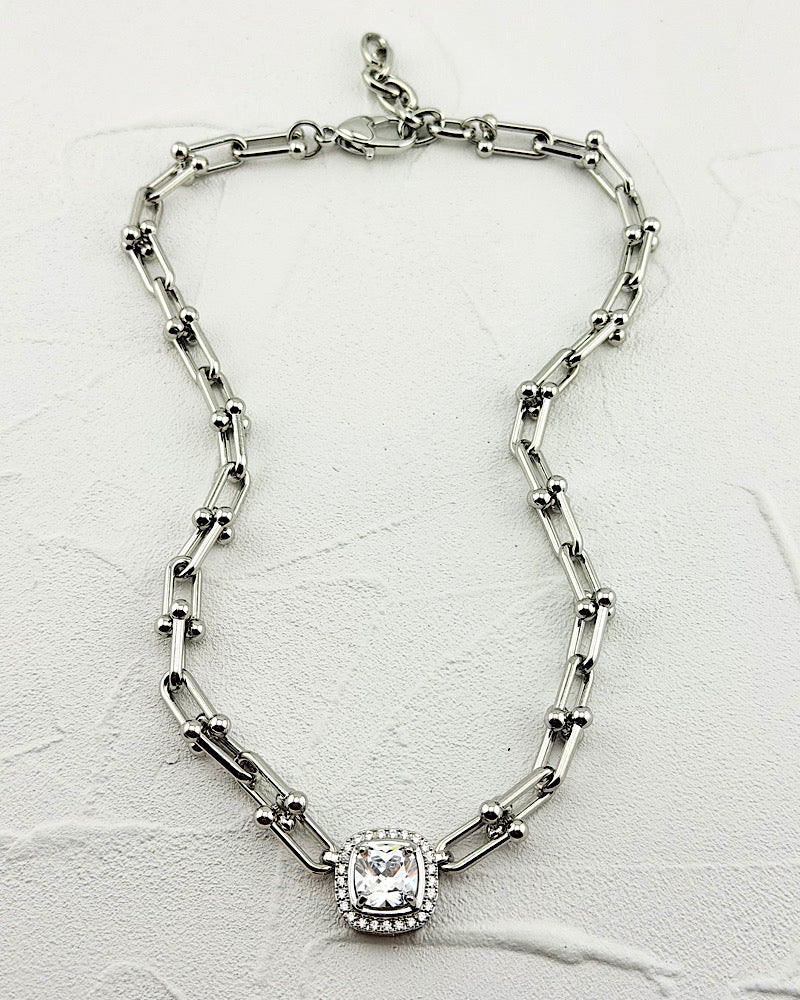 Glamour Girl Necklace