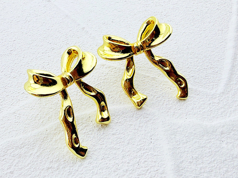 Delilah Bow Studs