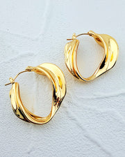 Jacqueline Hoops
