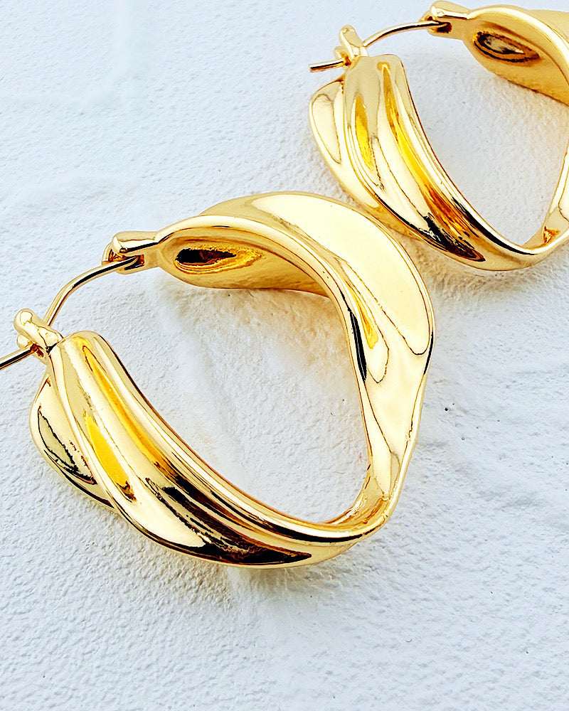 Jacqueline Hoops