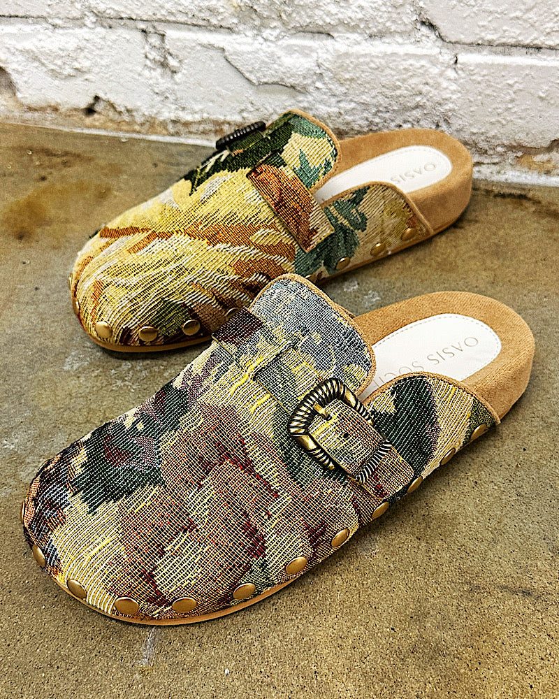Tessa Tapestry Clog