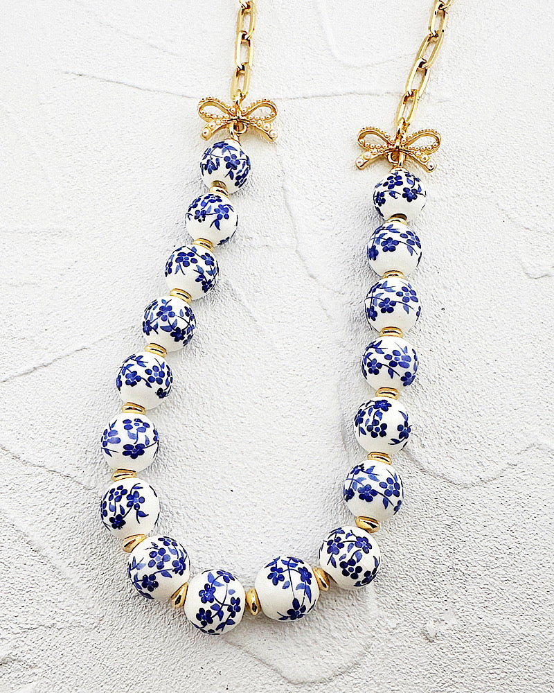 Isabella Bow Necklace