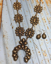 Golden Gallop Necklace Set