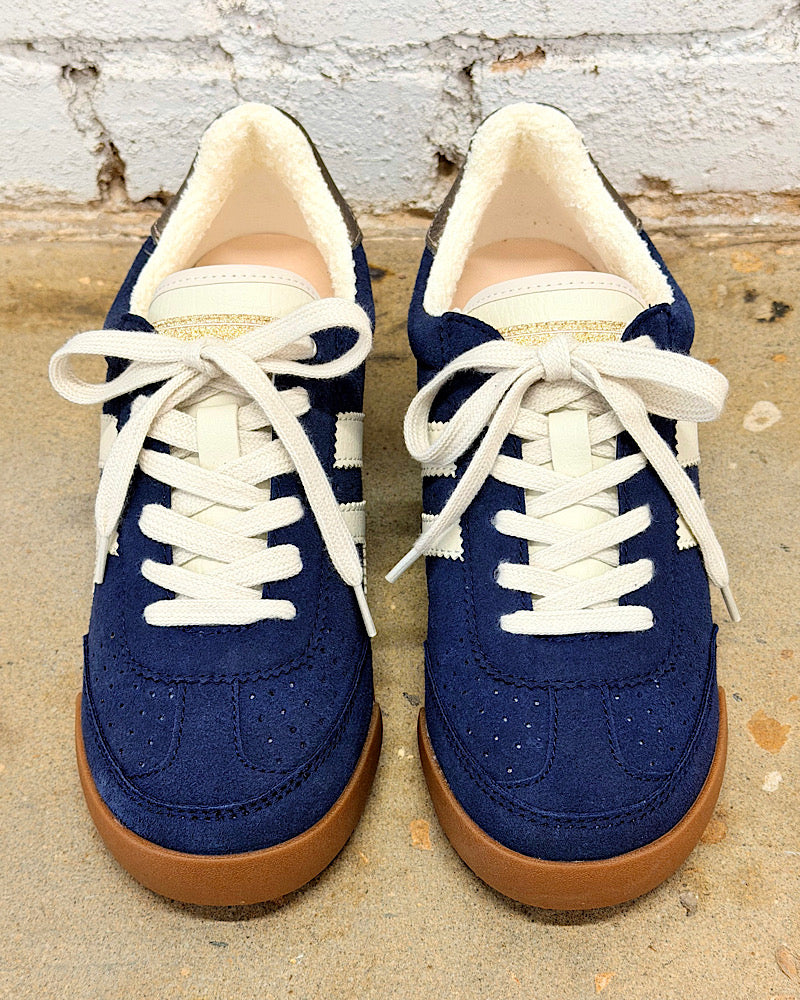 Neevan Navy Sneakers