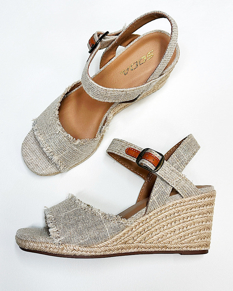 Aubree Wedge