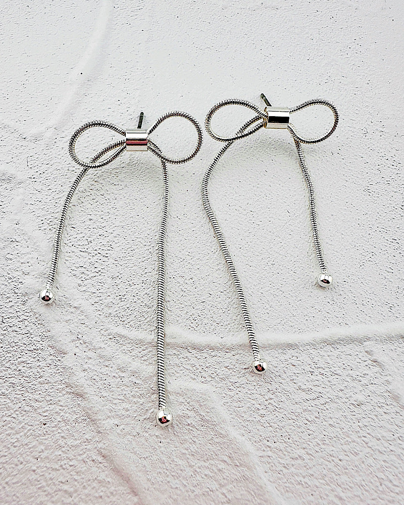 Sara Bow Earrings