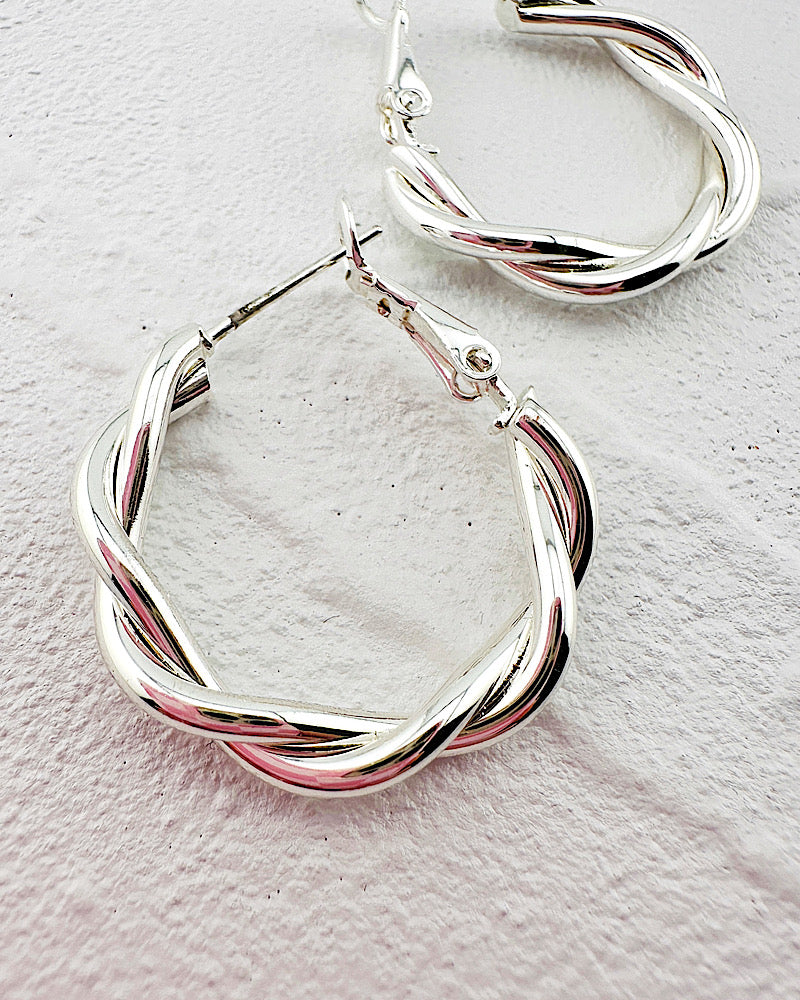 Thea Twisted Hoops