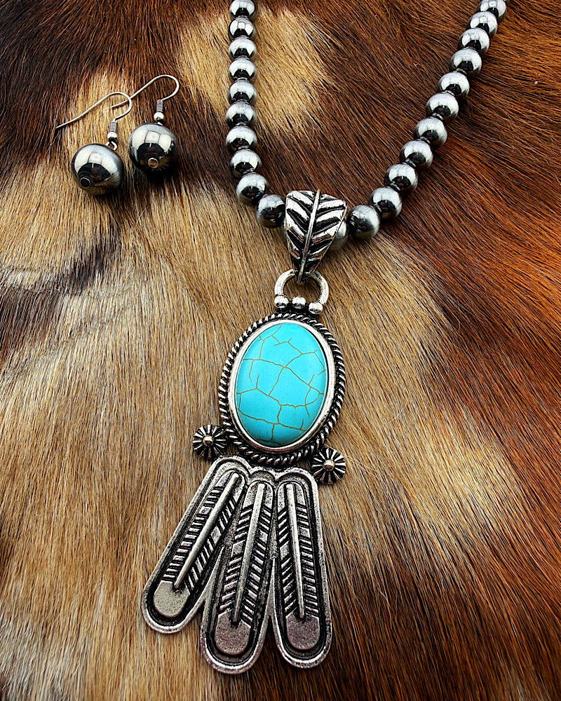 Telluride Necklace Set
