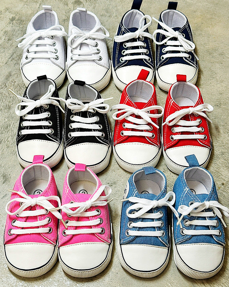 Step Right Up Crib Sneakers